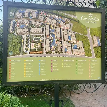 Lägenhetshotell студио за в к-кс каскадас, Cascadas Family Resort,